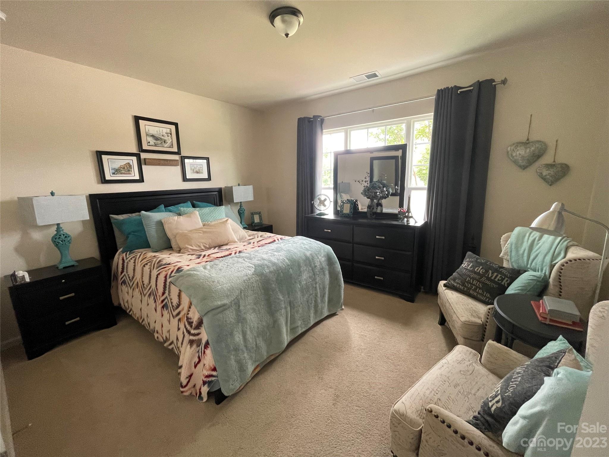 Summerhouse at Paddlers Cove - Residential