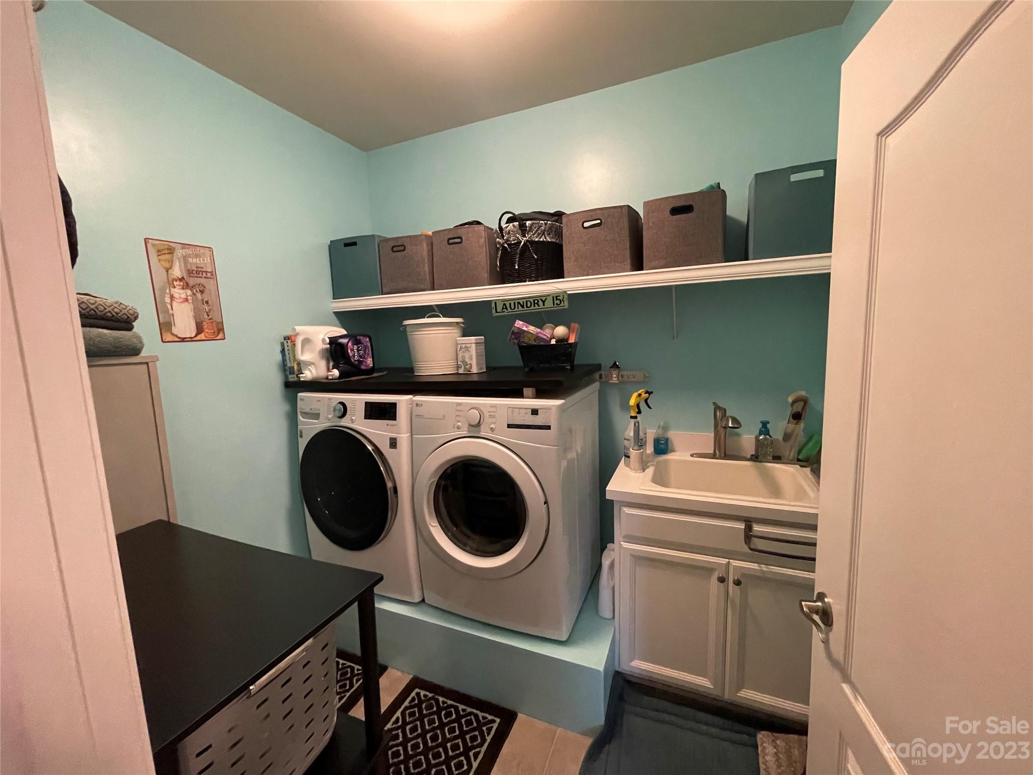 Summerhouse at Paddlers Cove - Residential