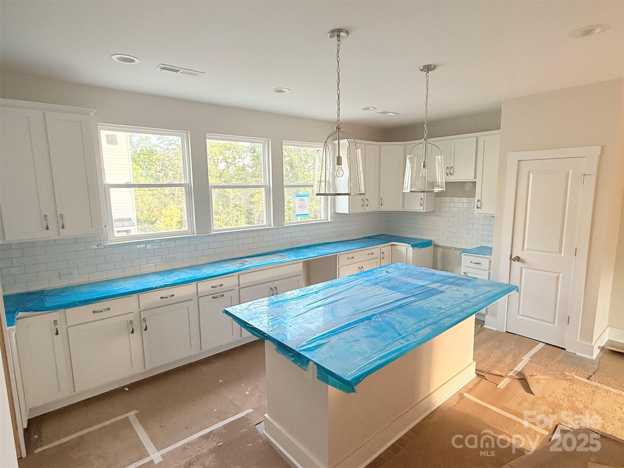 409 Nathaniel Way BRX0062