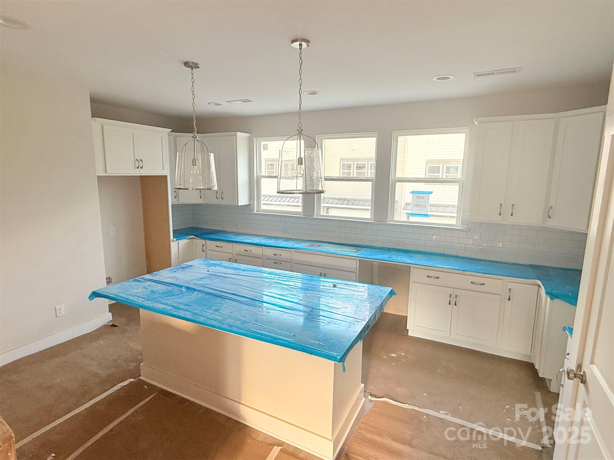 409 Nathaniel Way BRX0062
