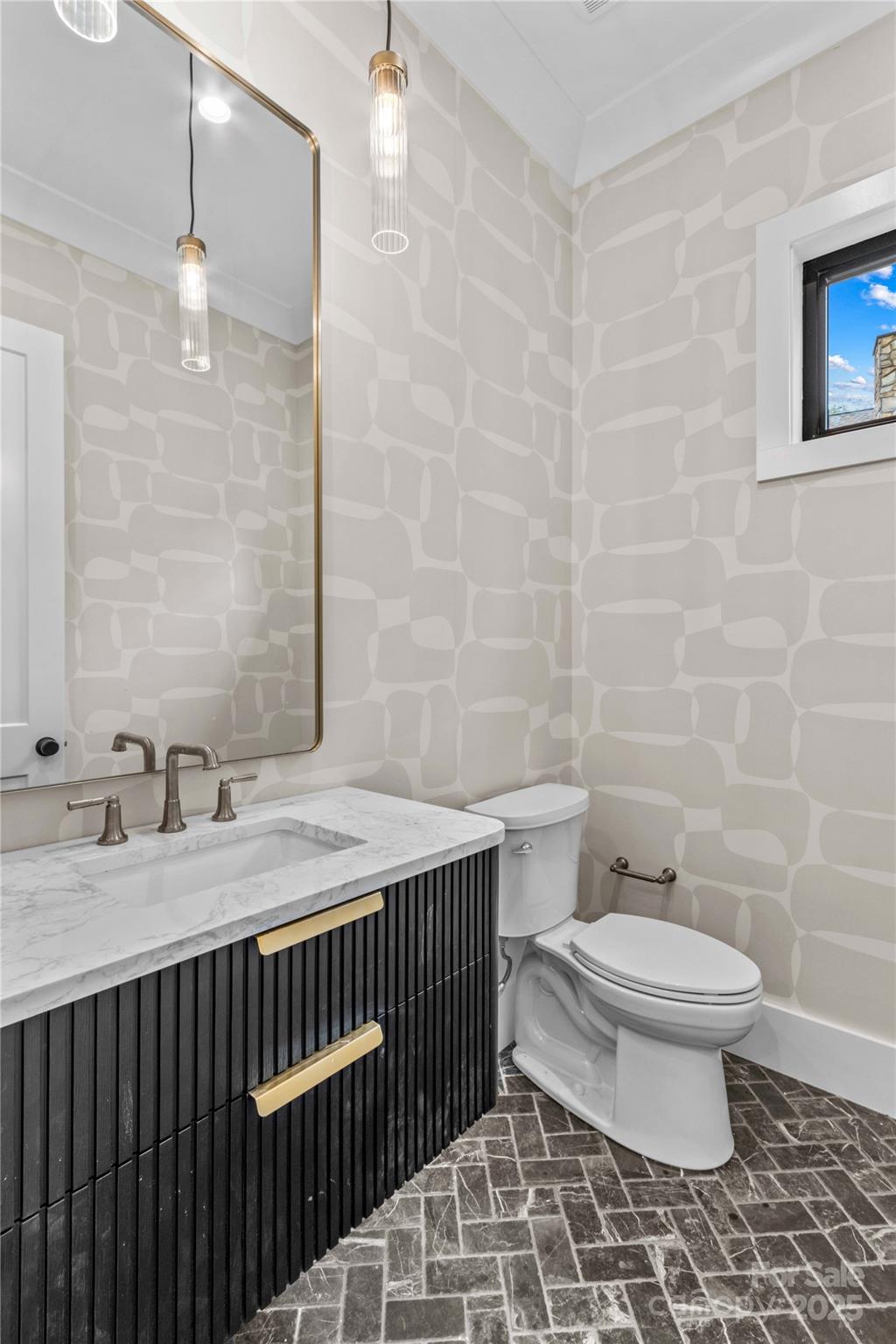 Imperial Point - Residential