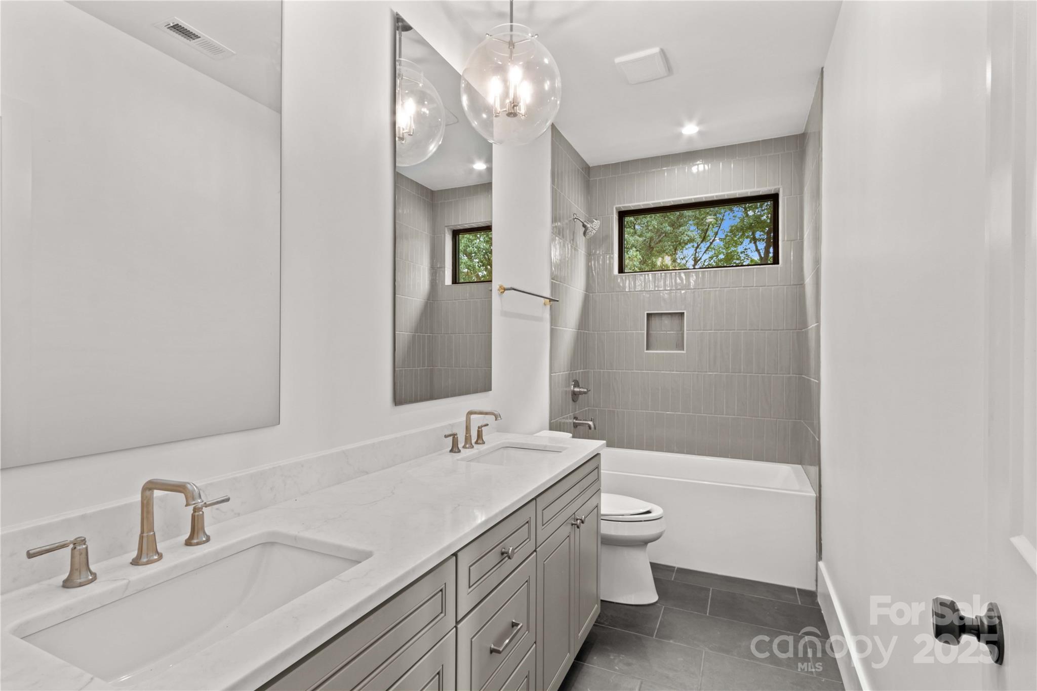 Imperial Point - Residential