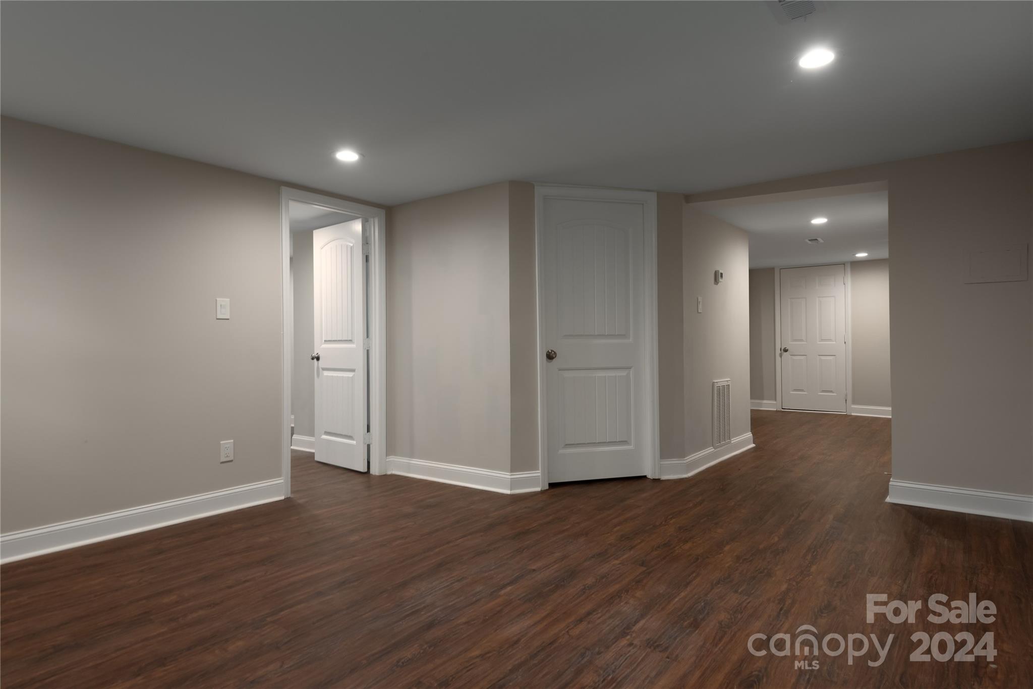 Montclaire - Residential