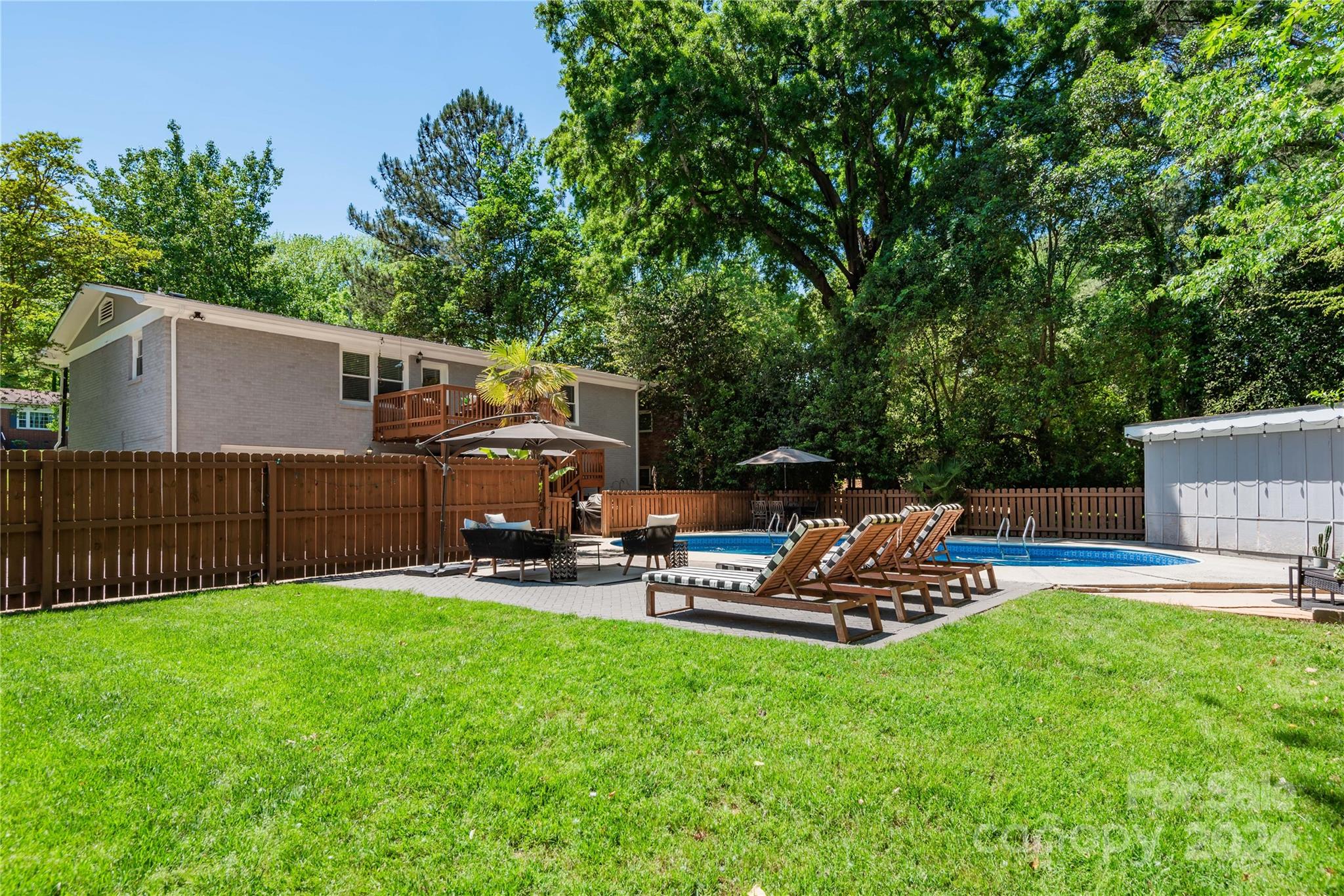 Montclaire - Residential