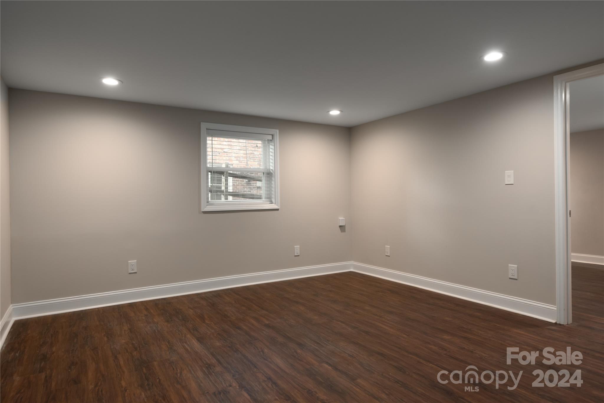 Montclaire - Residential