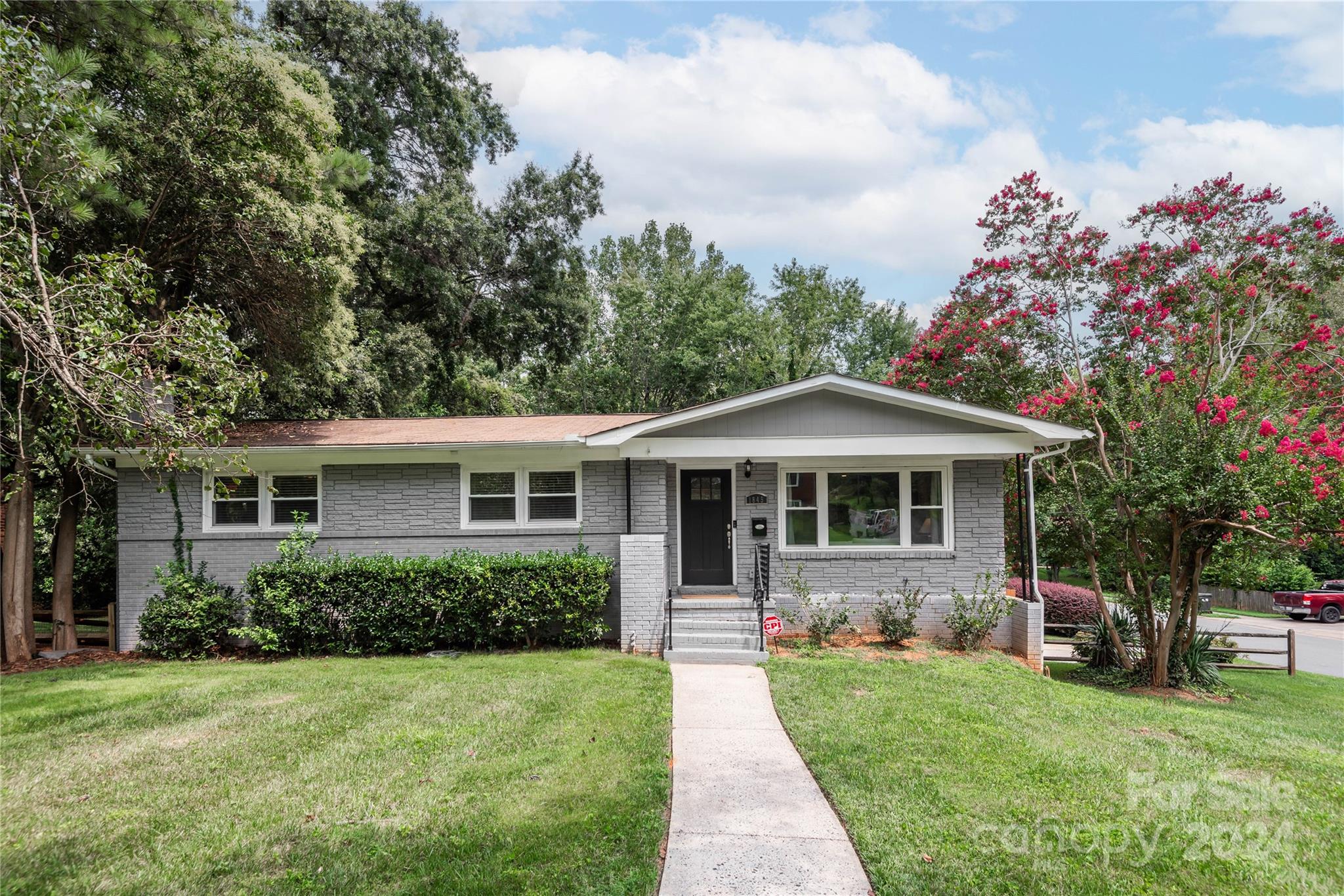 Montclaire - Residential