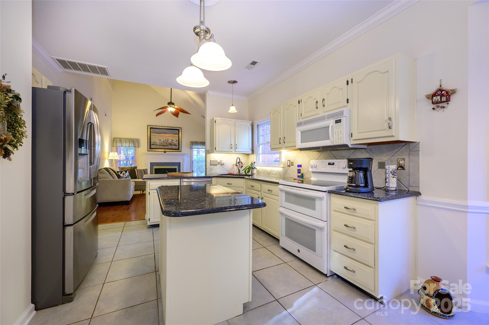 Hunters Gate - Residential