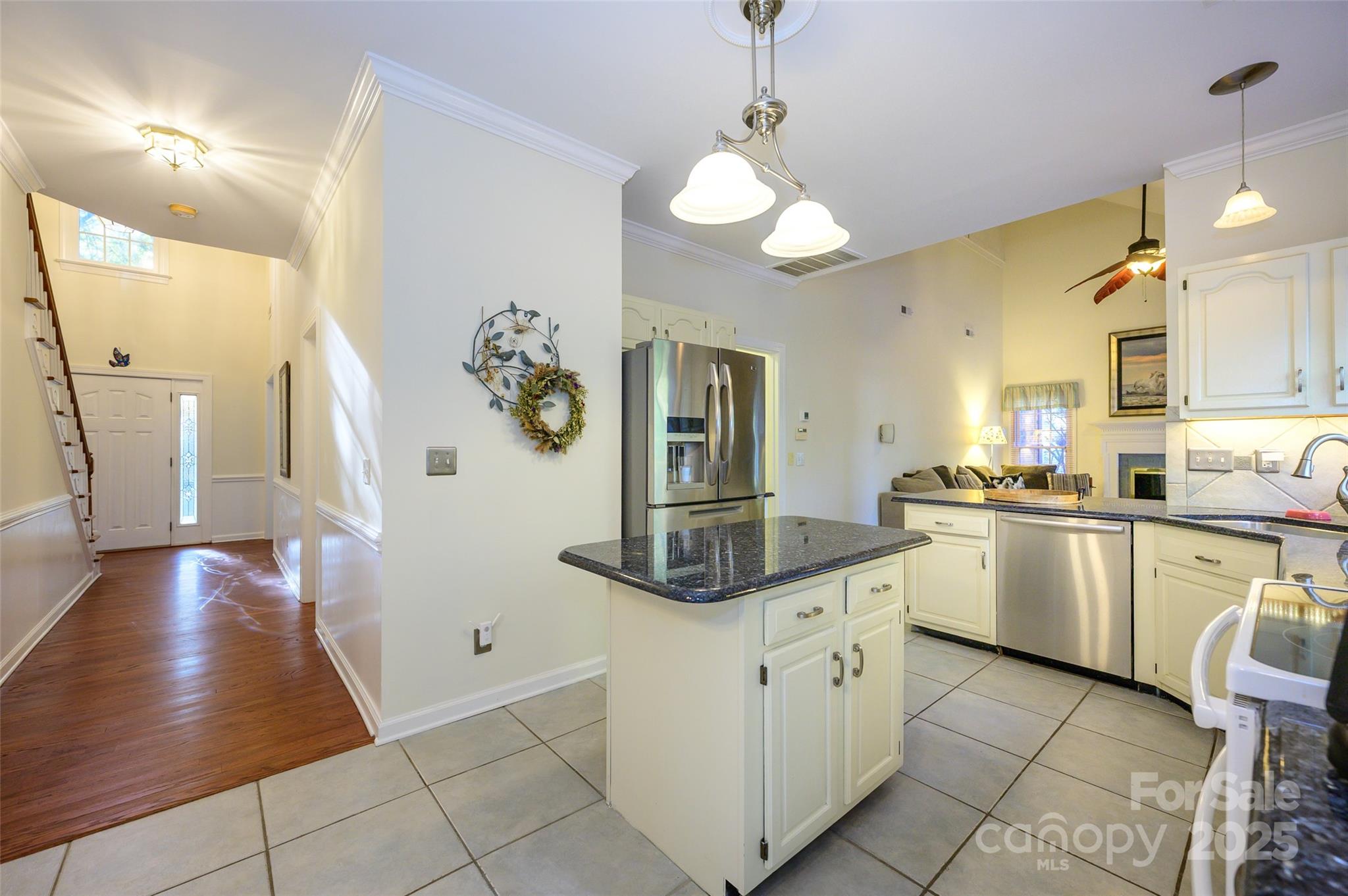 Hunters Gate - Residential