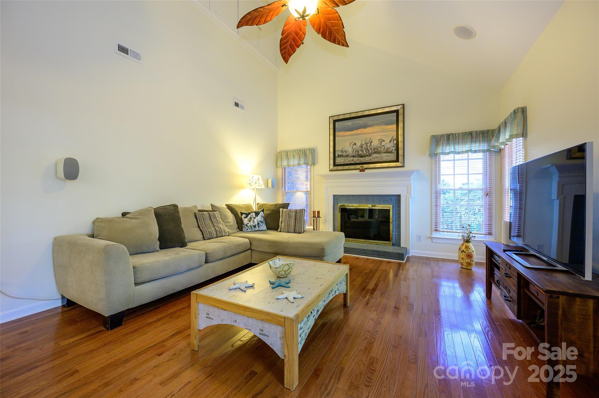 Hunters Gate - Residential