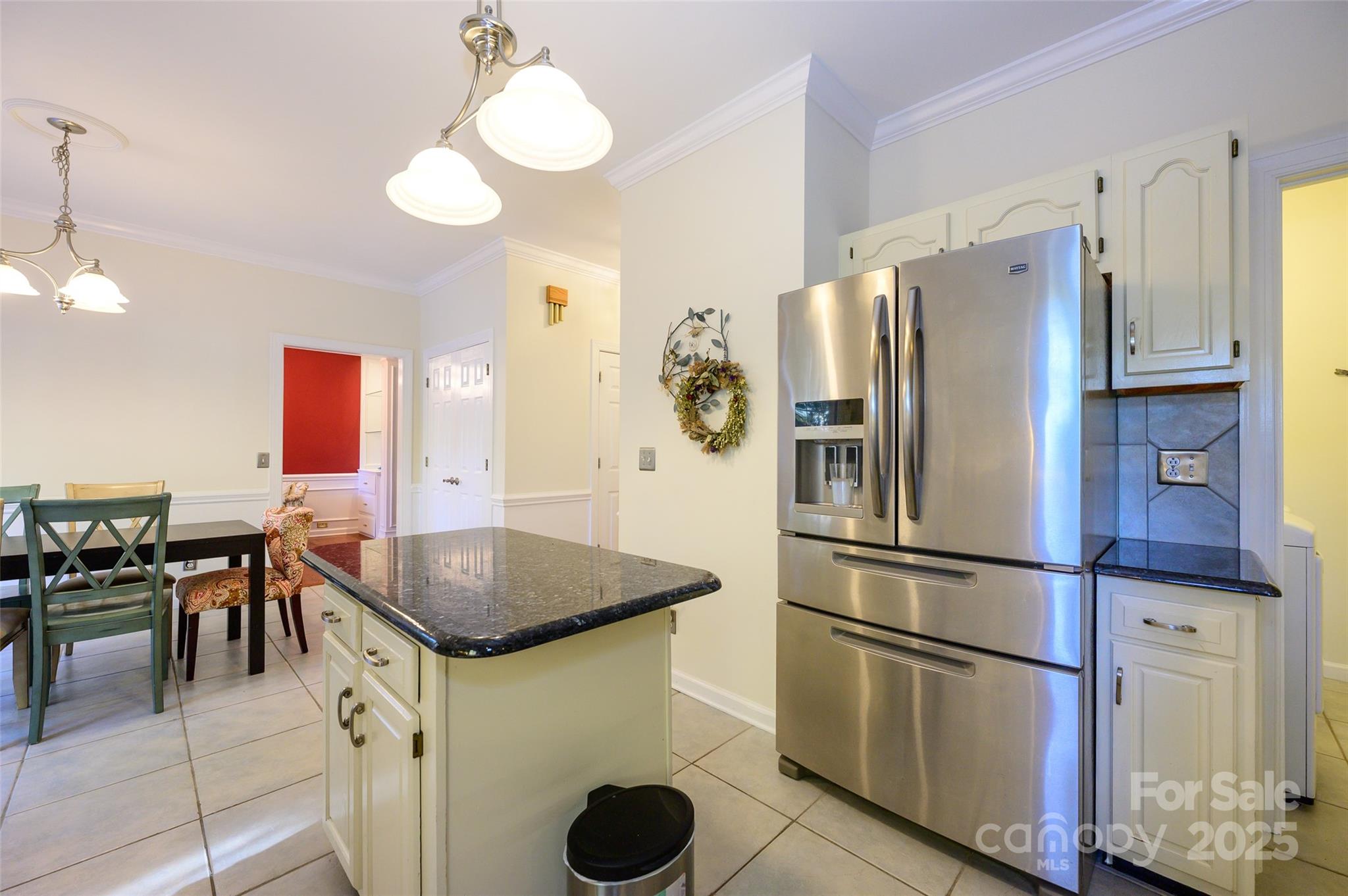 Hunters Gate - Residential