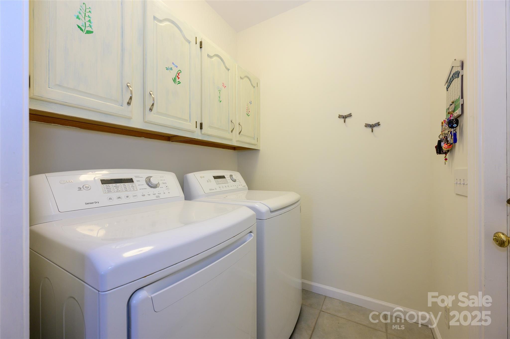 Hunters Gate - Residential