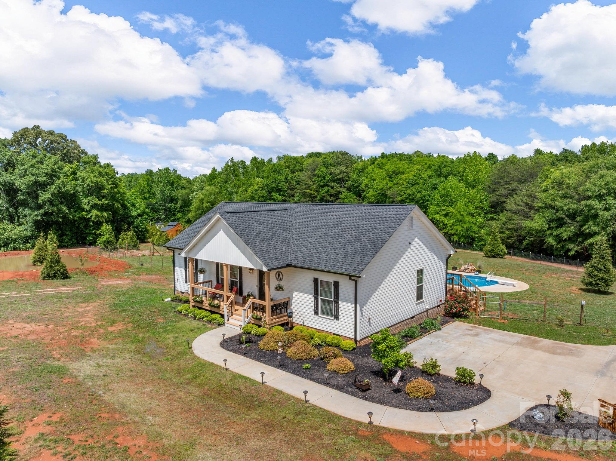 1076 Mcswain Road
