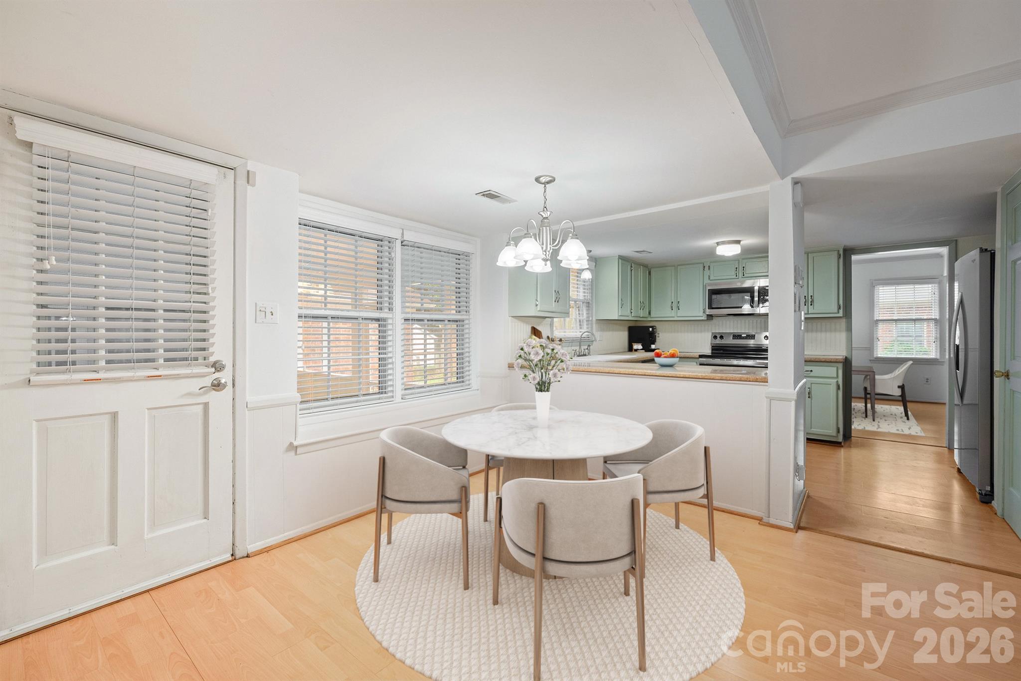 Sardis Forest - Residential