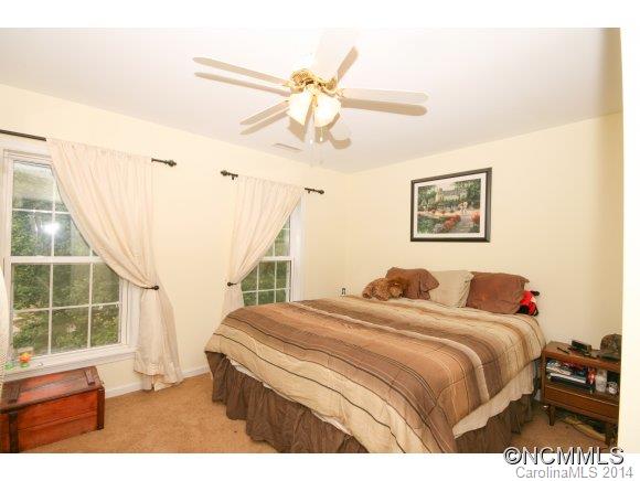 Ruth Villa - Residential