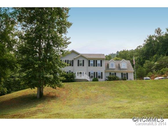 Ruth Villa - Residential