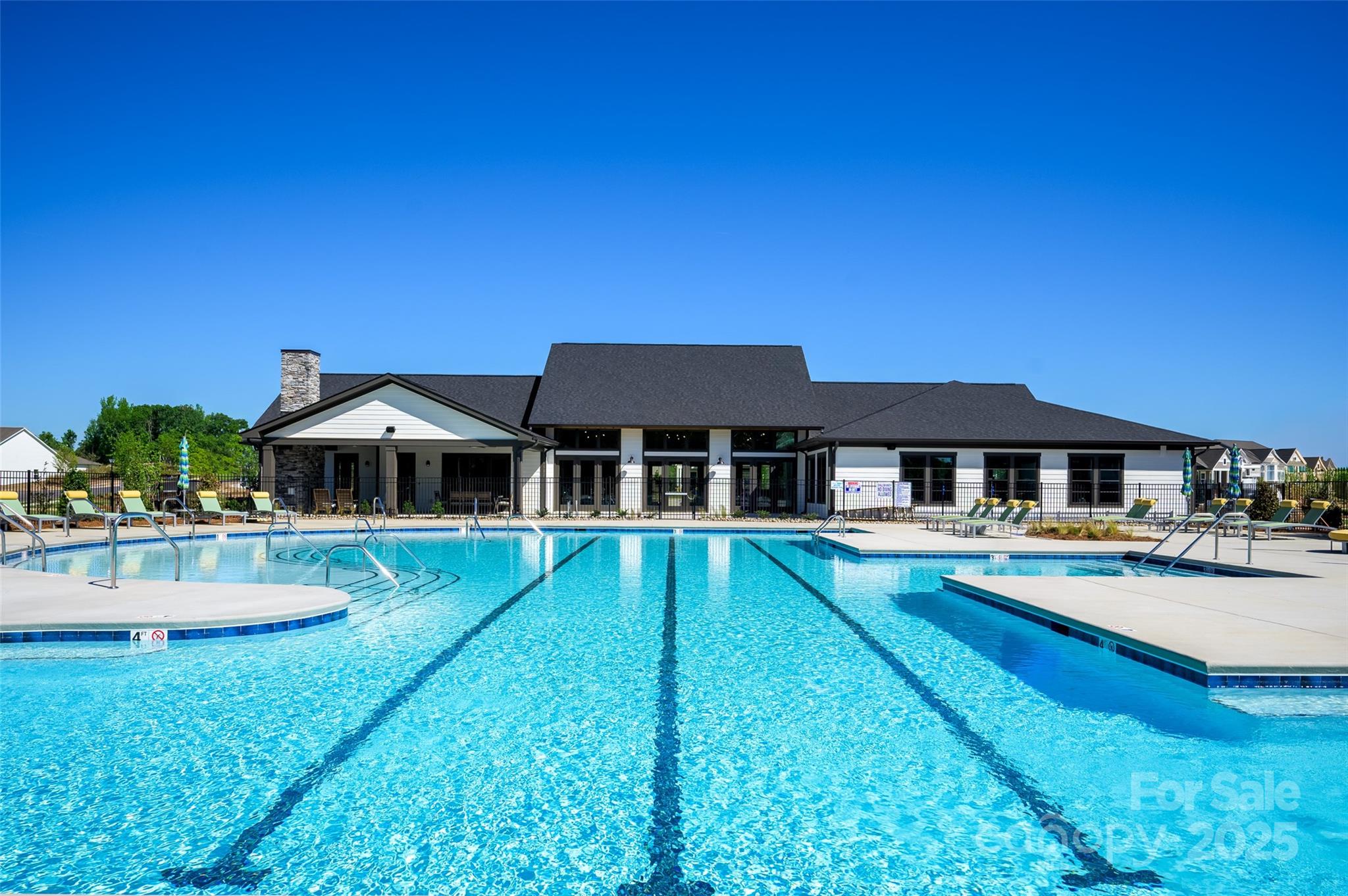 Encore At Streamside - Residential