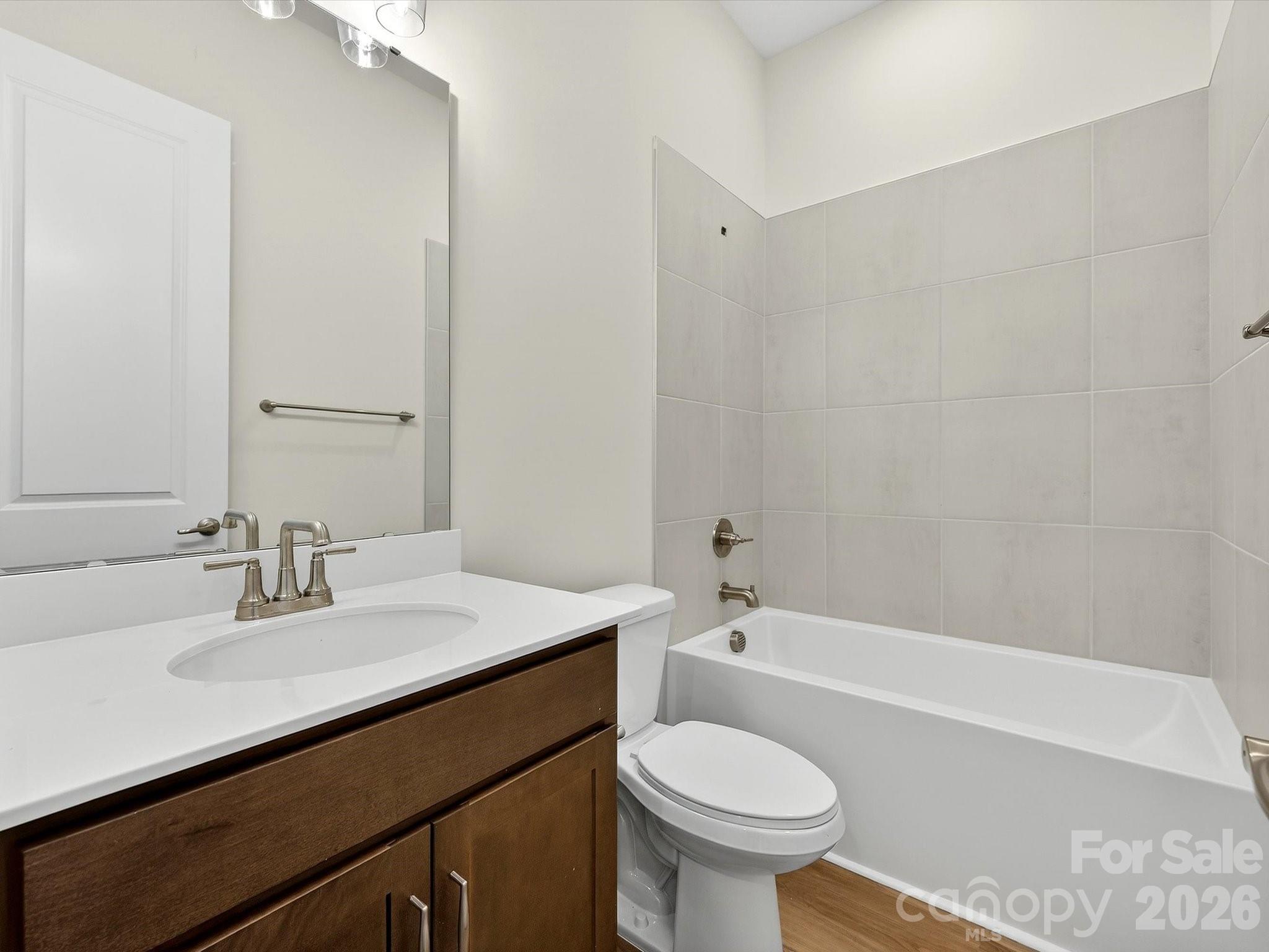 Encore At Streamside - Residential