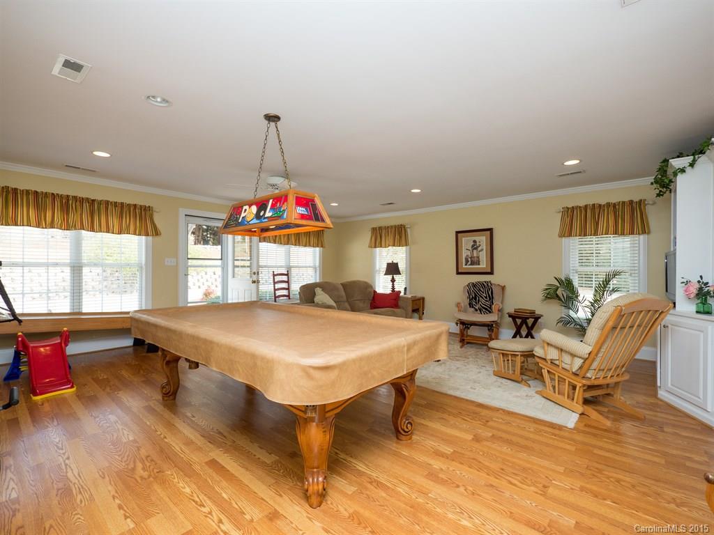 Fairway Drive - Residential