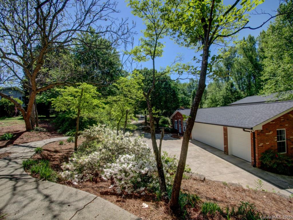 Fairway Drive - Residential