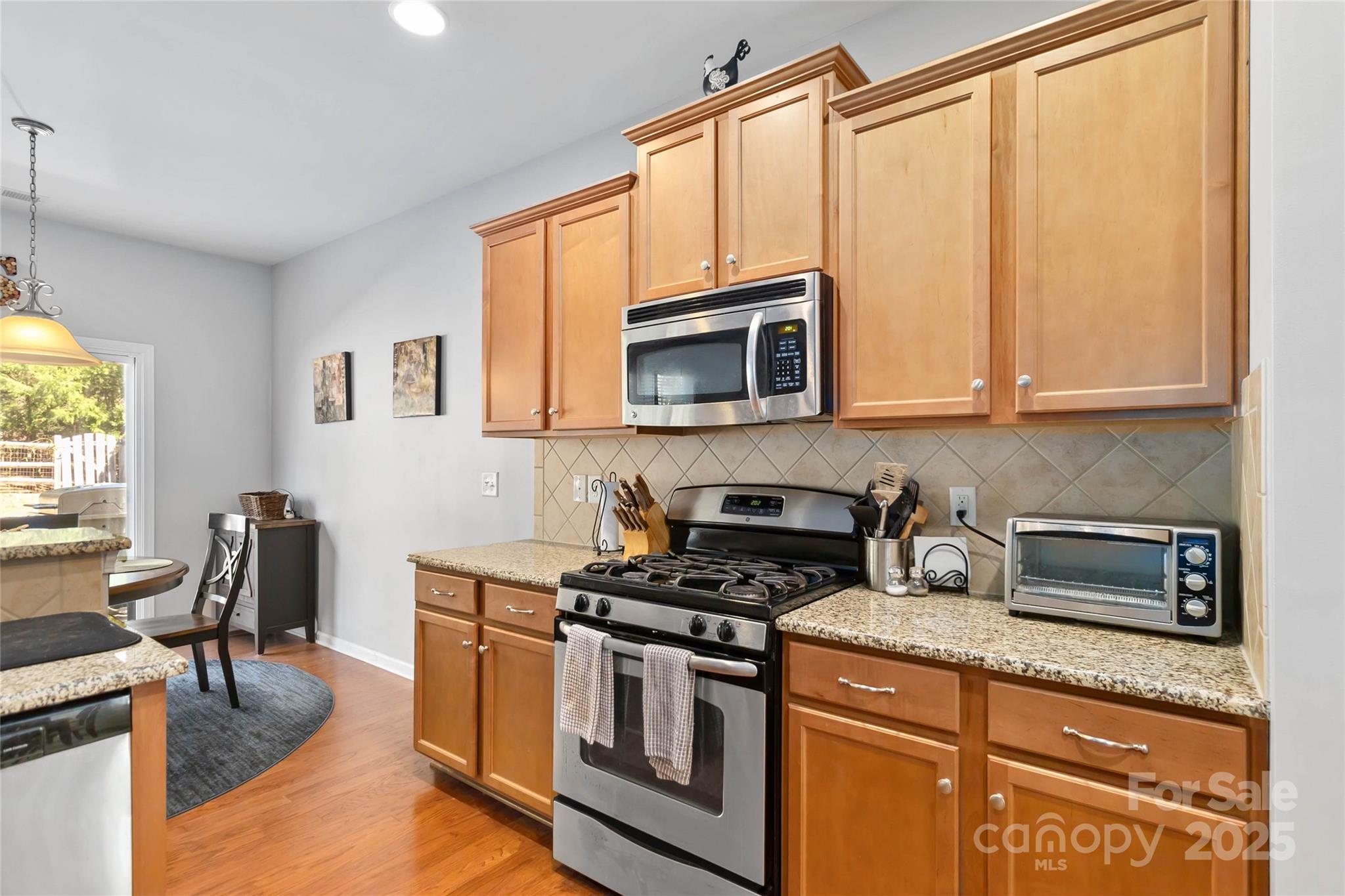 Almond Glen - Residential