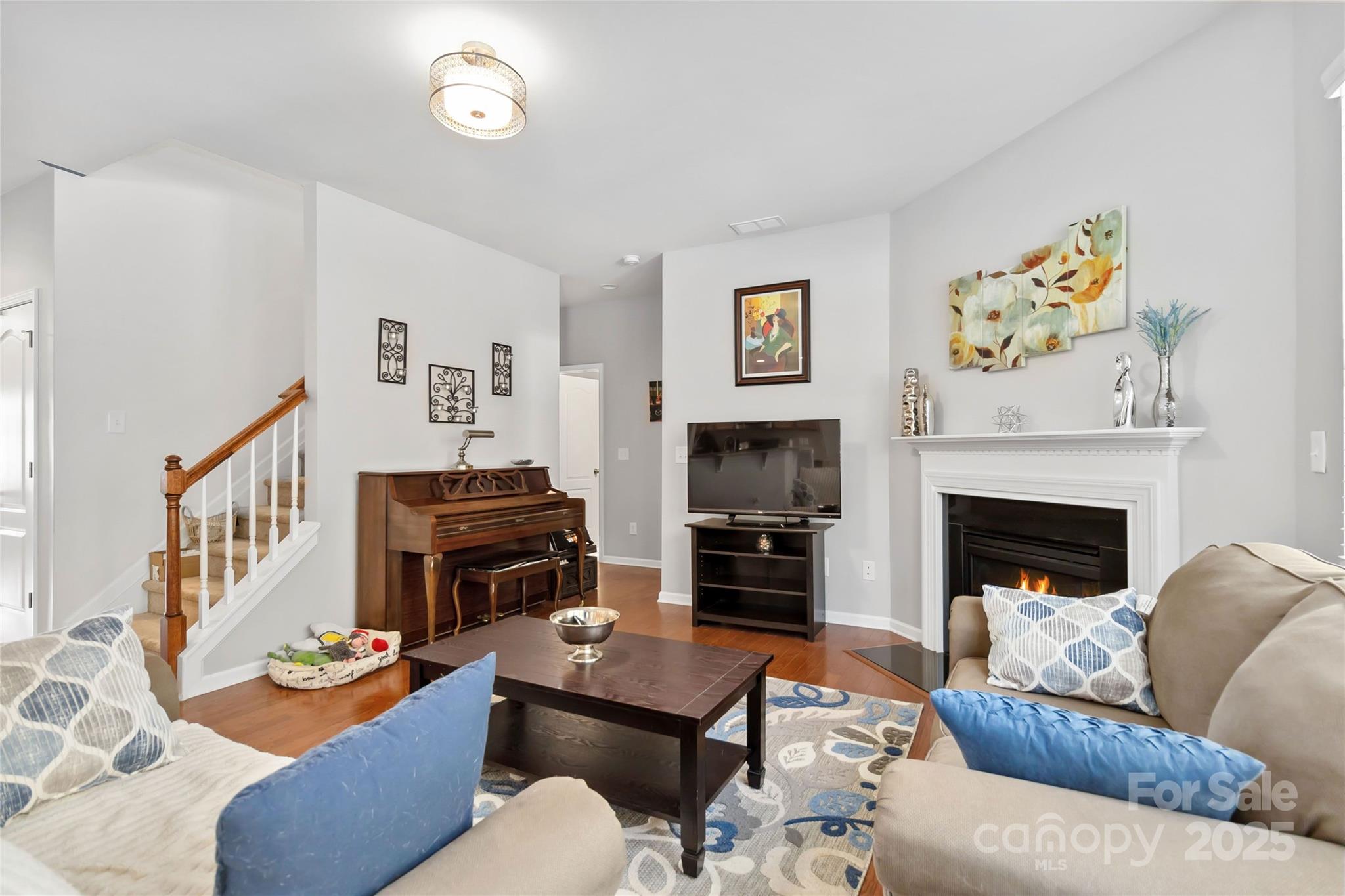 Almond Glen - Residential