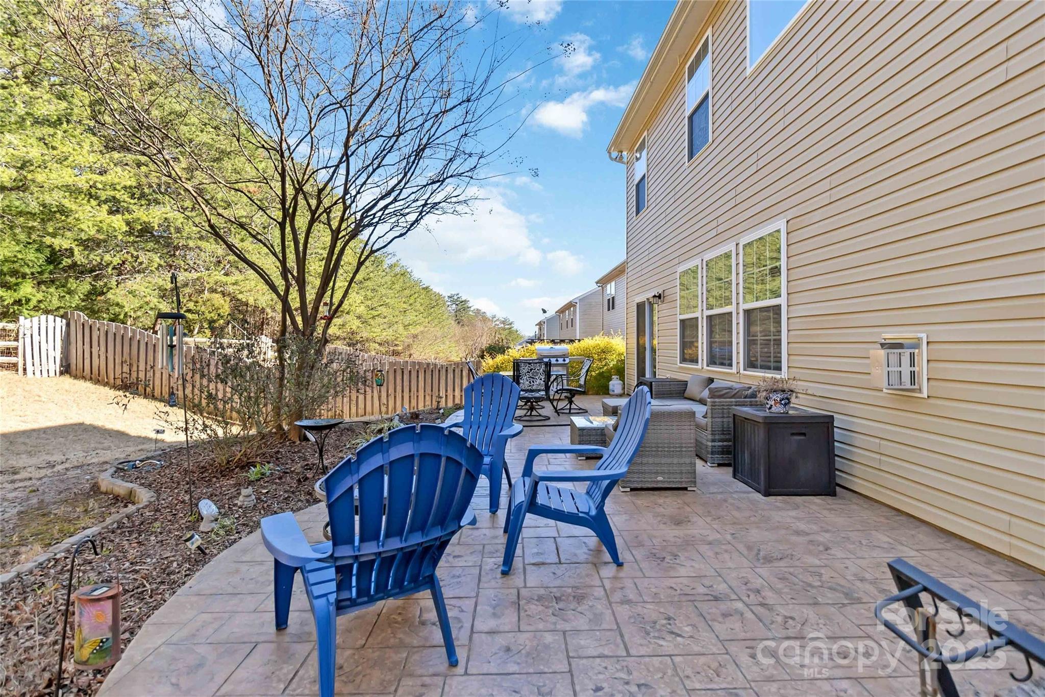 Almond Glen - Residential