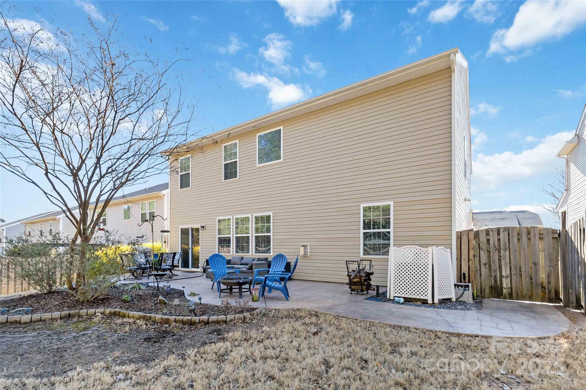 Almond Glen - Residential