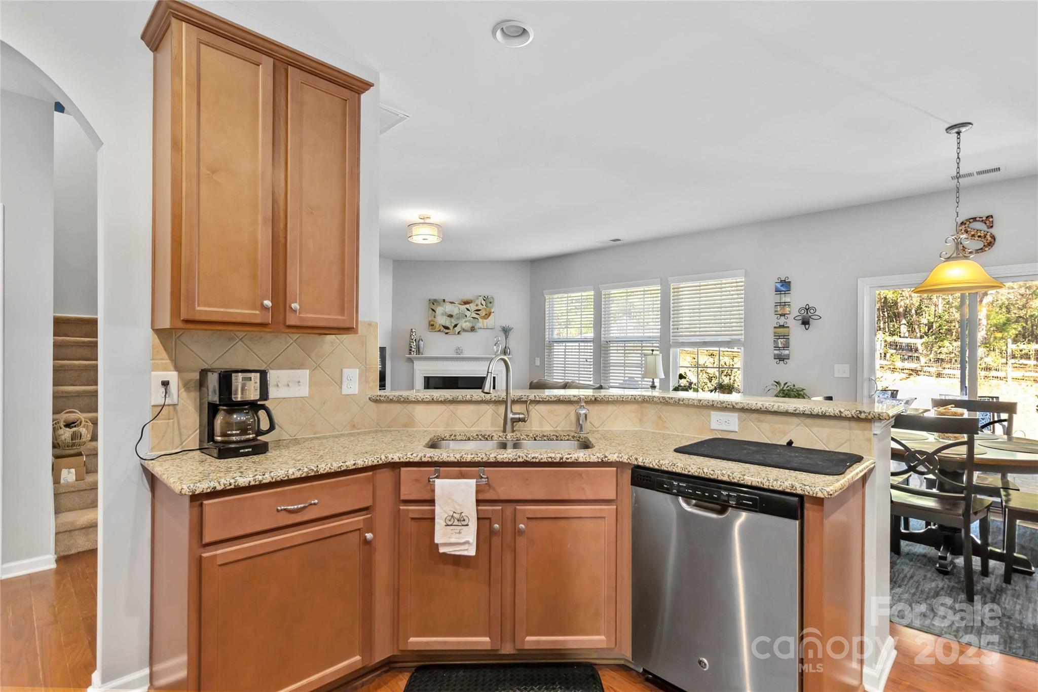 Almond Glen - Residential