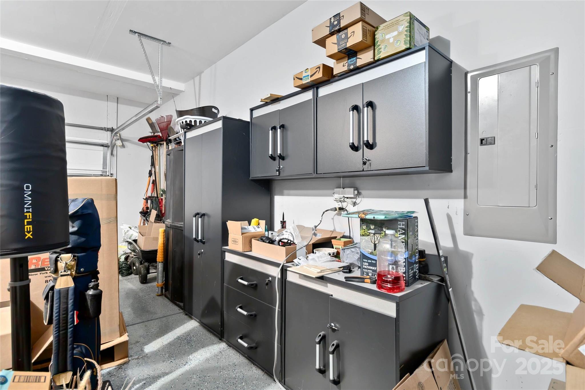 Almond Glen - Residential