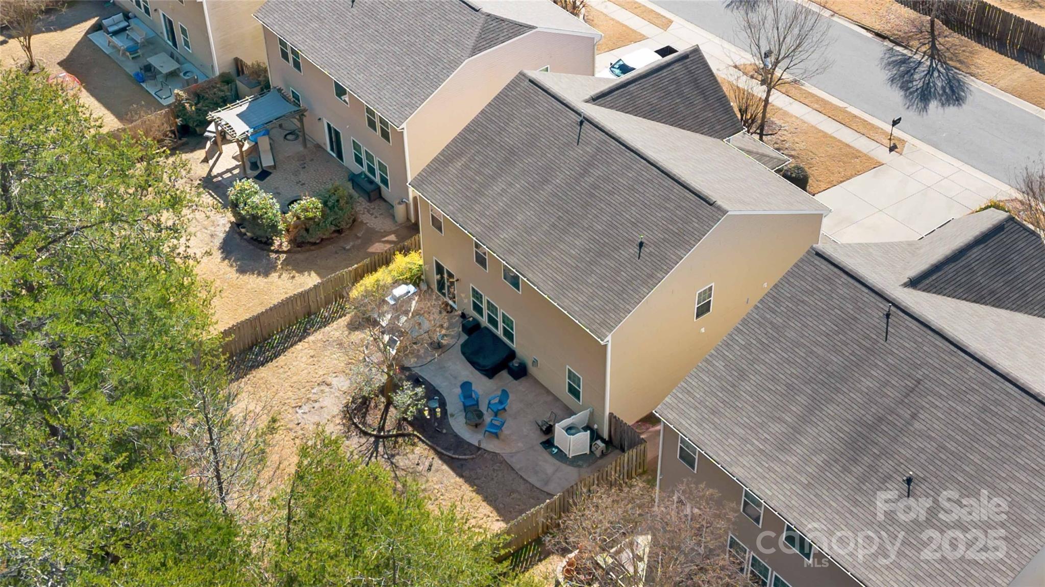 Almond Glen - Residential