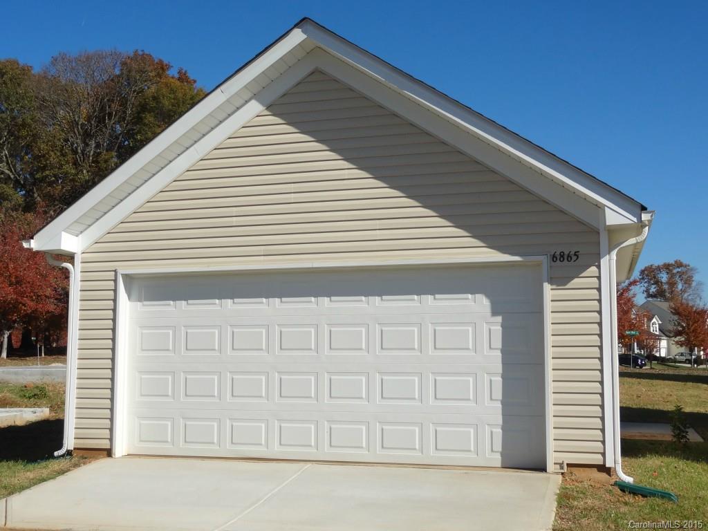 Tanners Creek - Residential Lease