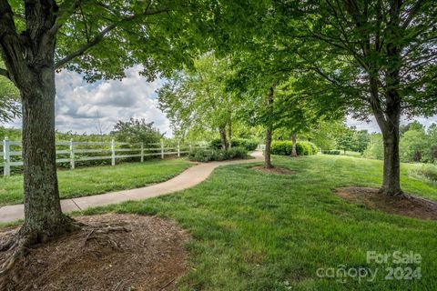 A home in Huntersville