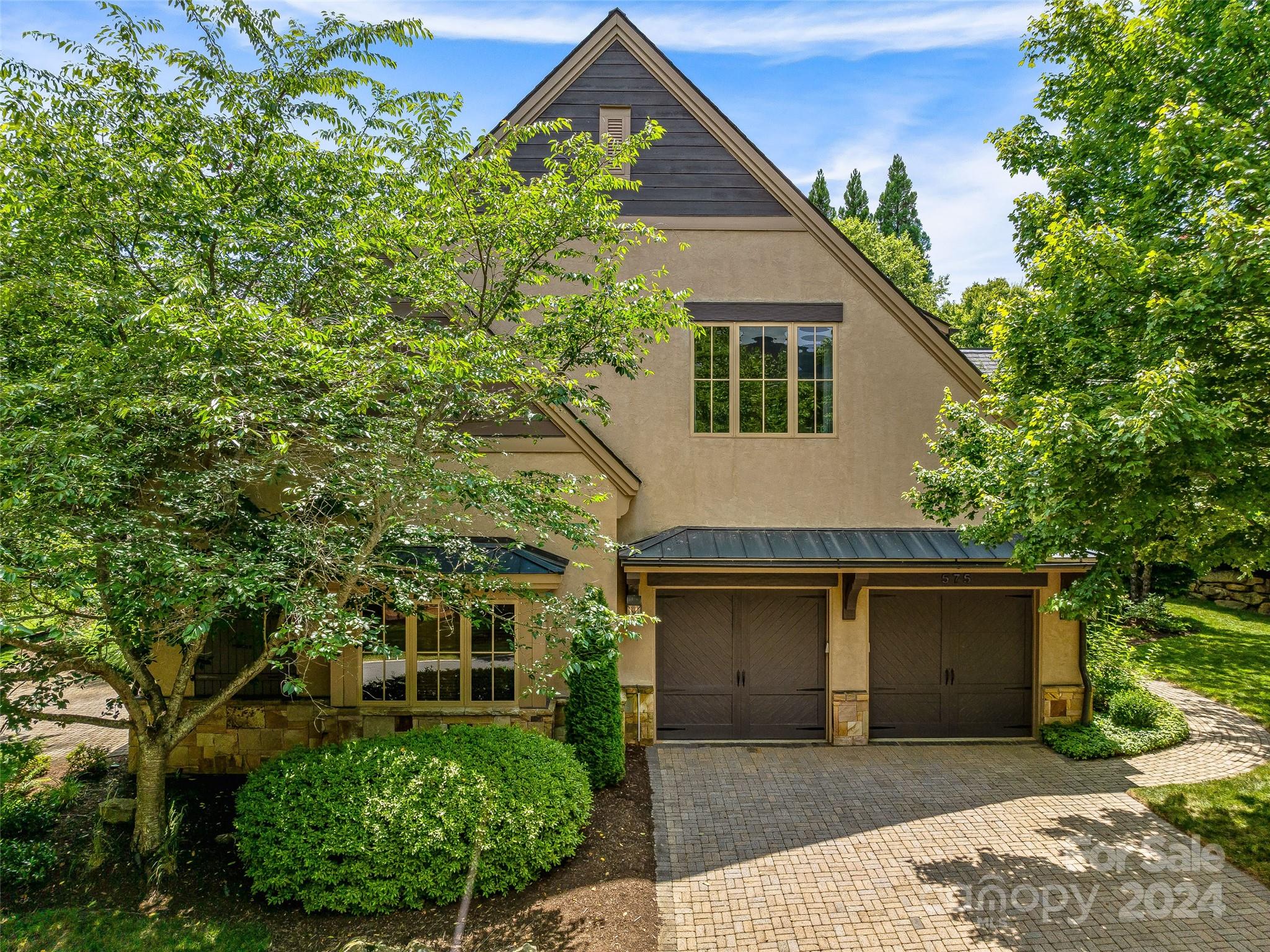 The Cliffs at Walnut Cove - Residential