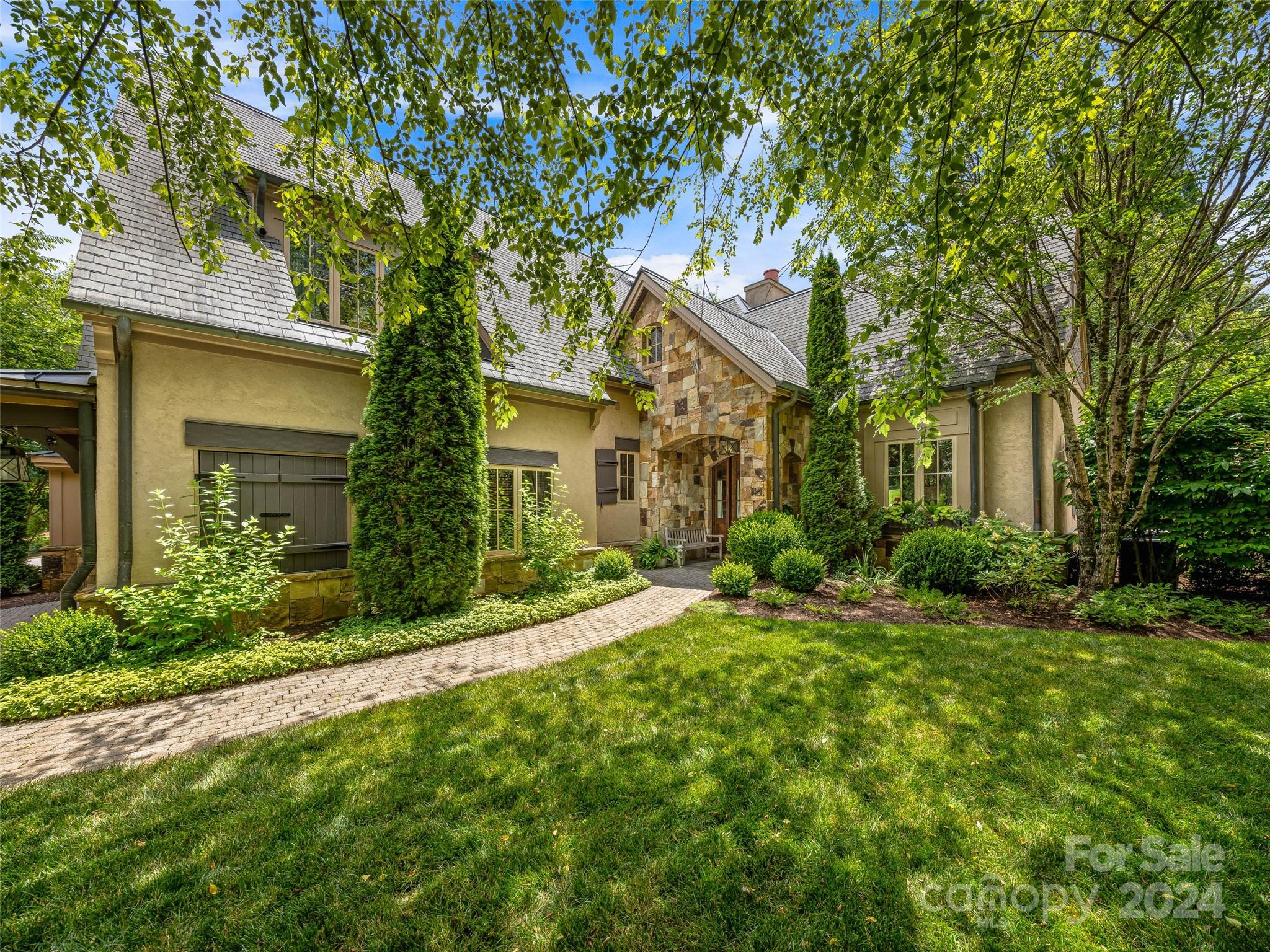 The Cliffs at Walnut Cove - Residential