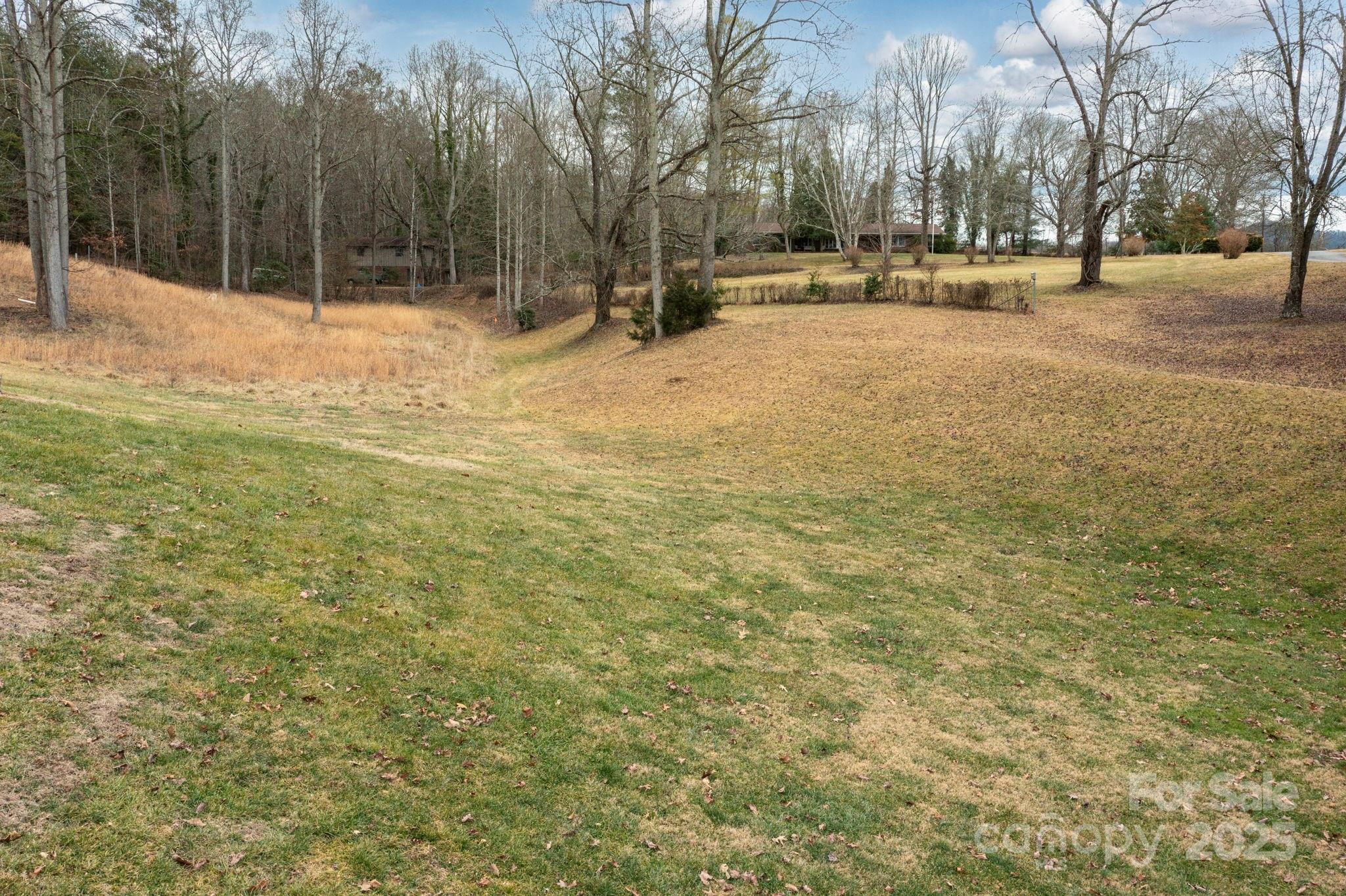 20 Greene Knoll Drive