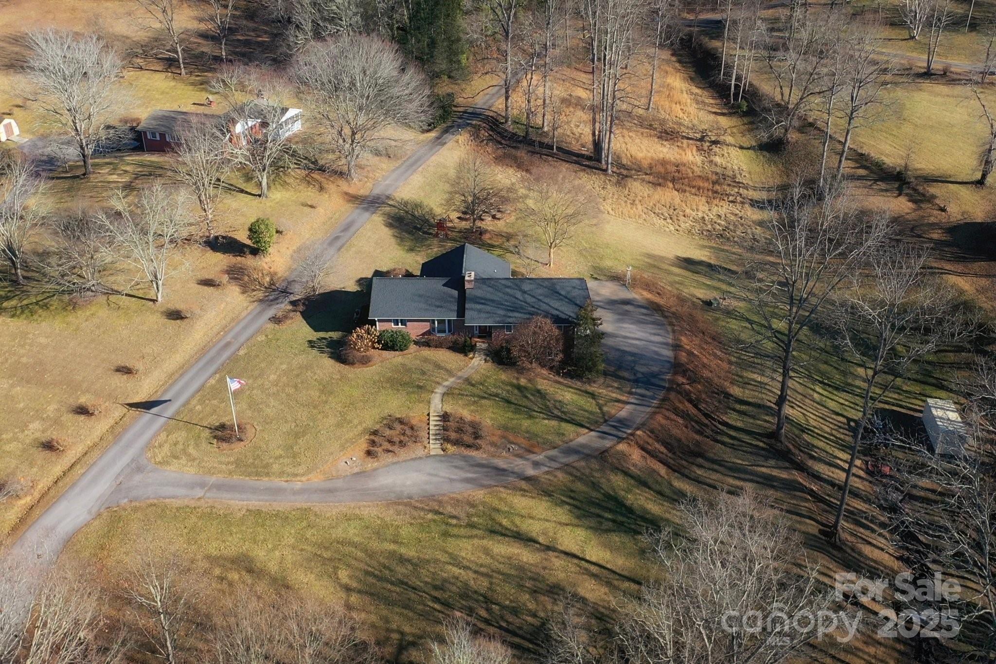 20 Greene Knoll Drive