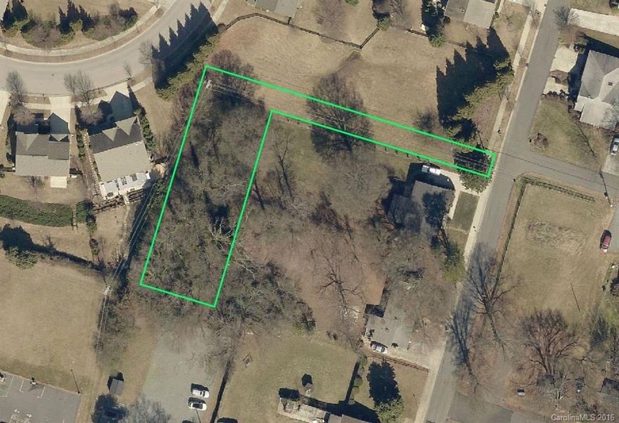 Unique in town building lot.  Great for custom home or investment.  Long driveway required.  Wooded quiet location.  Hard to find opportunity that's priced to sell