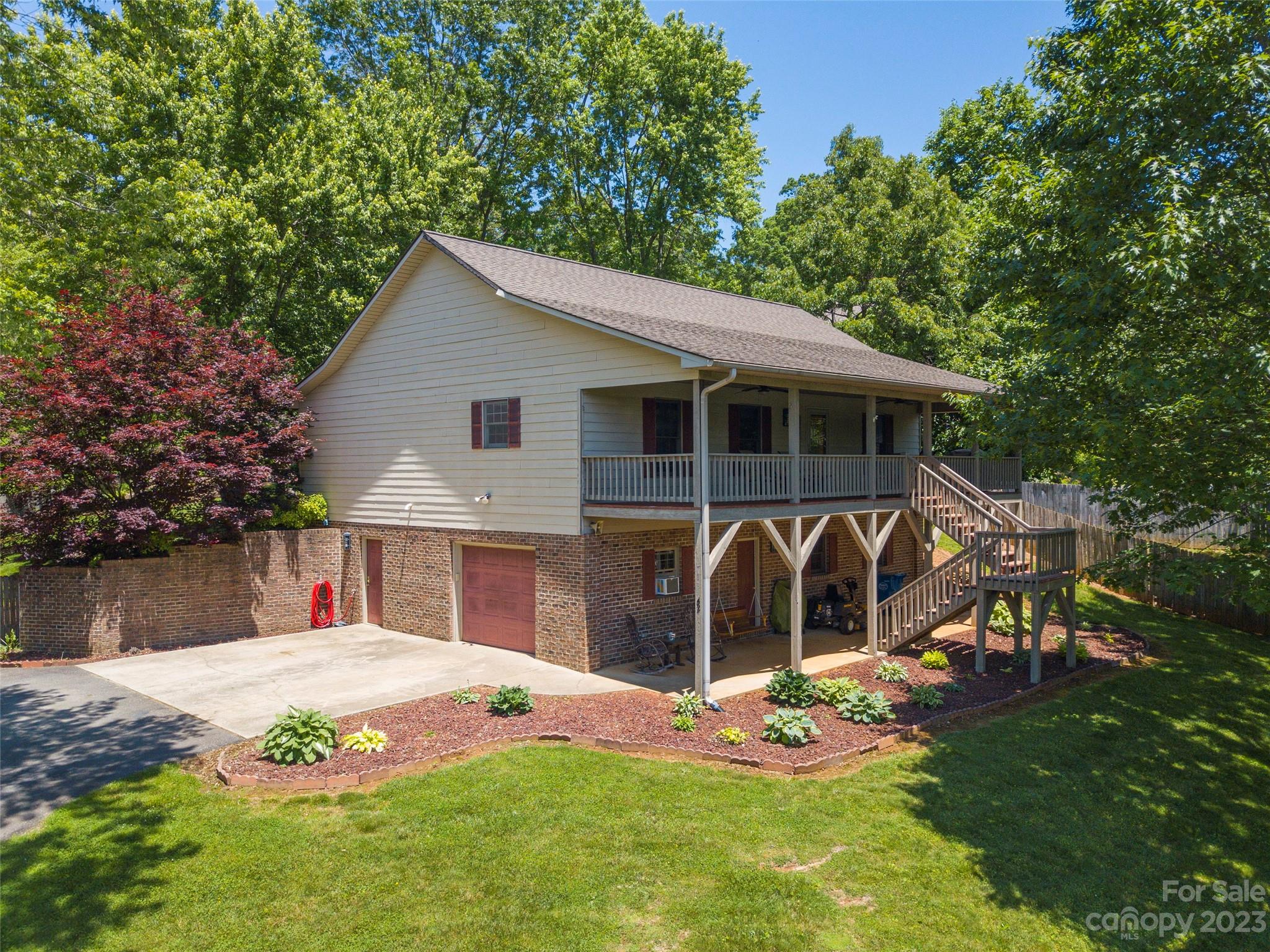 Sulphur Springs Park - Residential