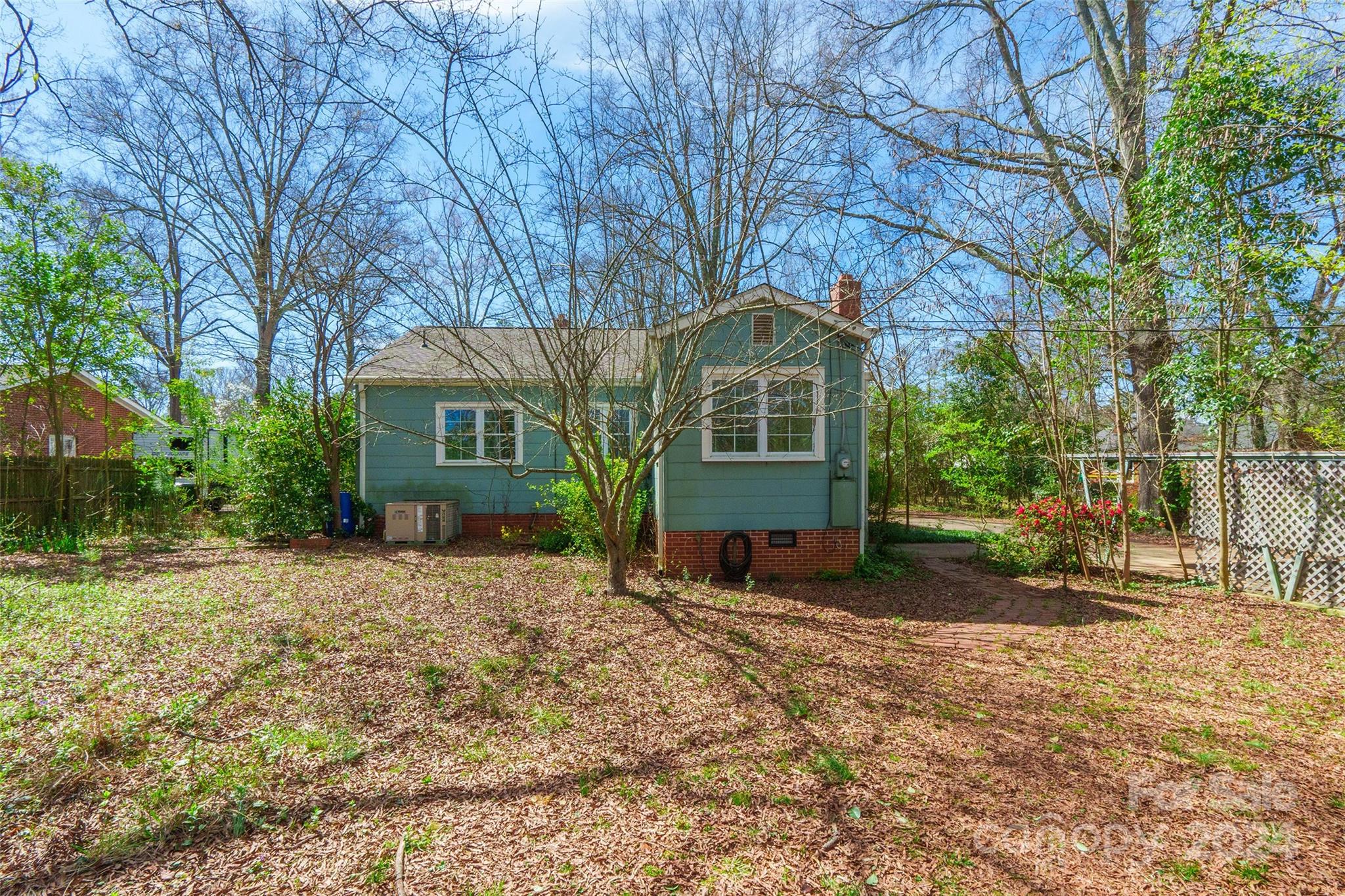 Hillcrest - Residential