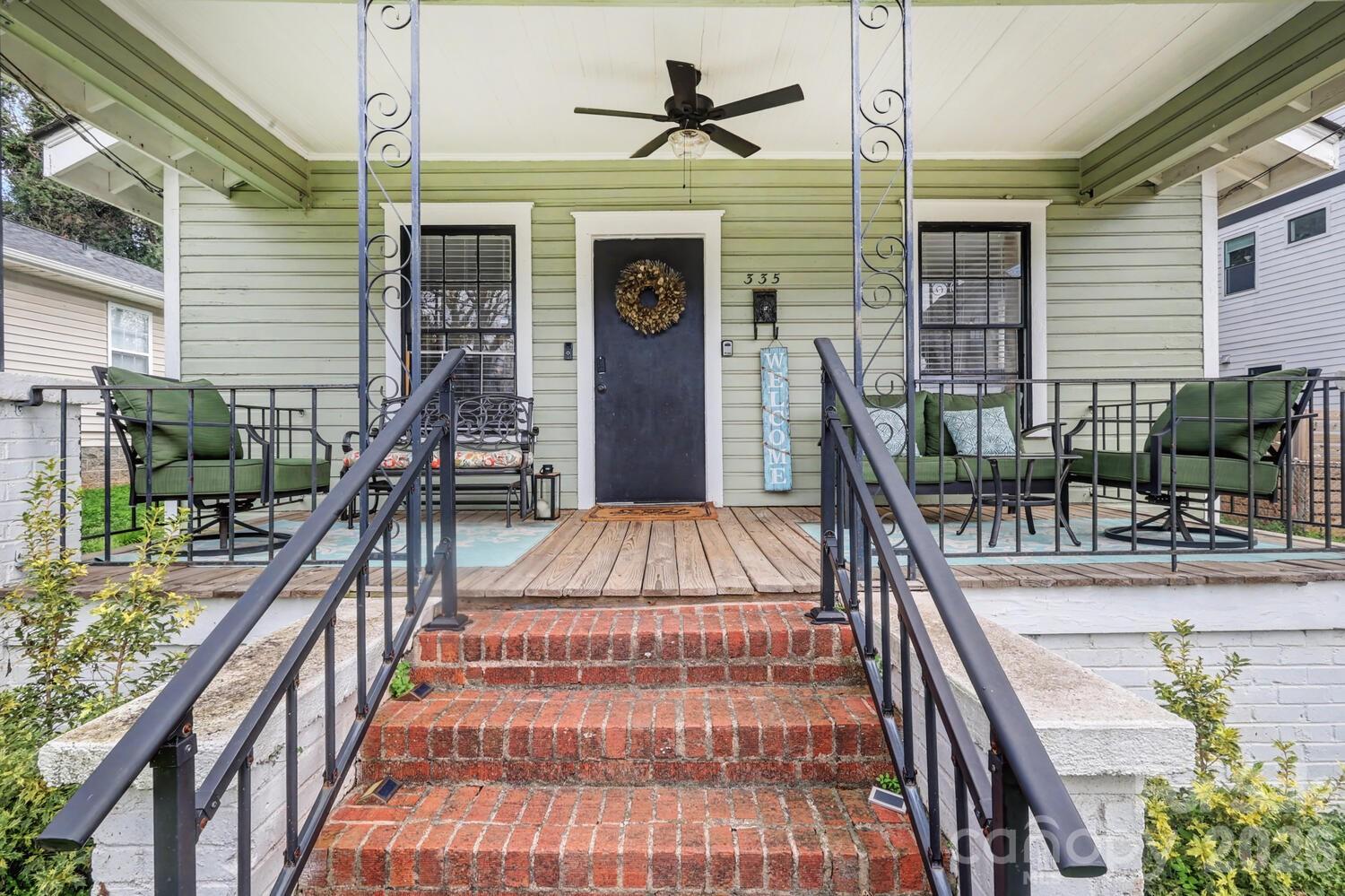 335 S Torrence Street