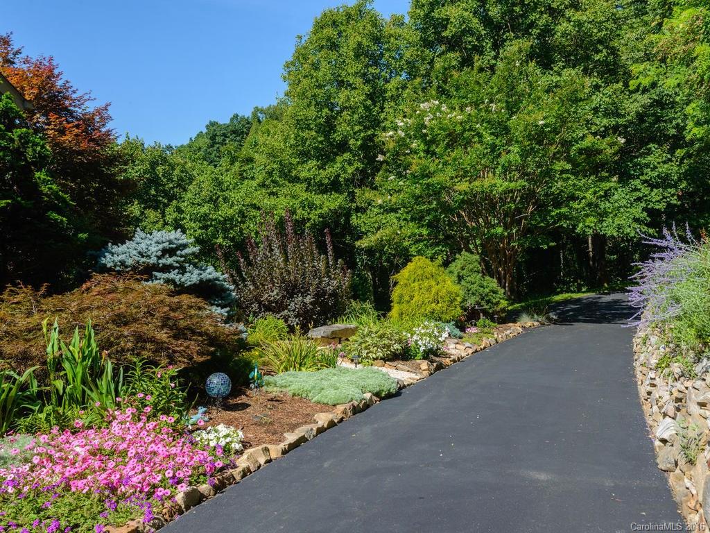 Mountain Meadows - Residential