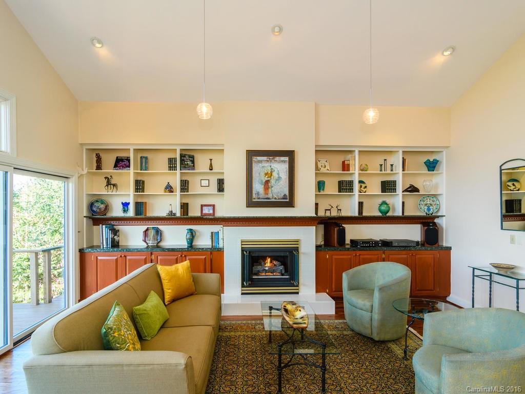 Mountain Meadows - Residential