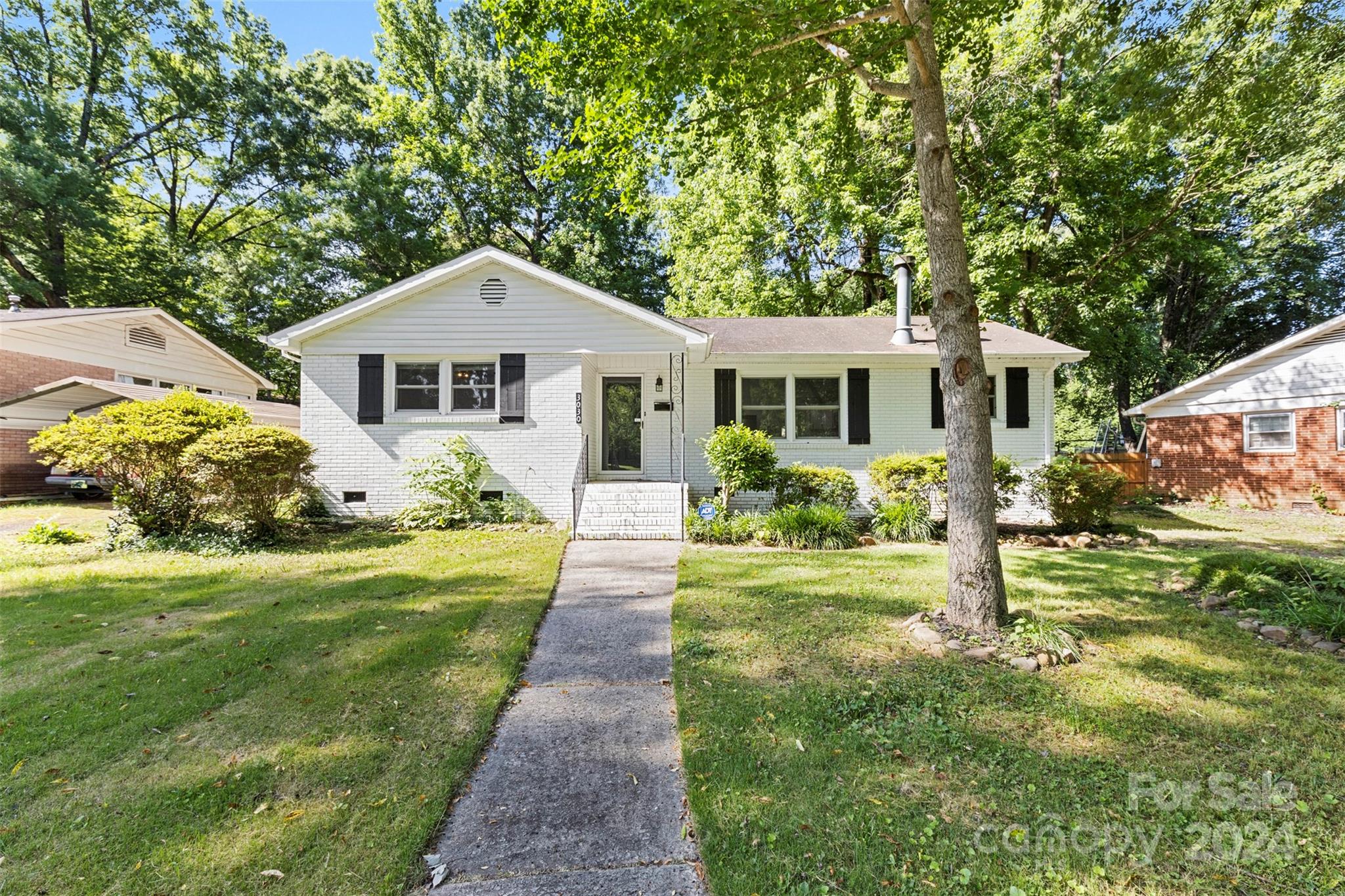 Country Club Heights - Residential