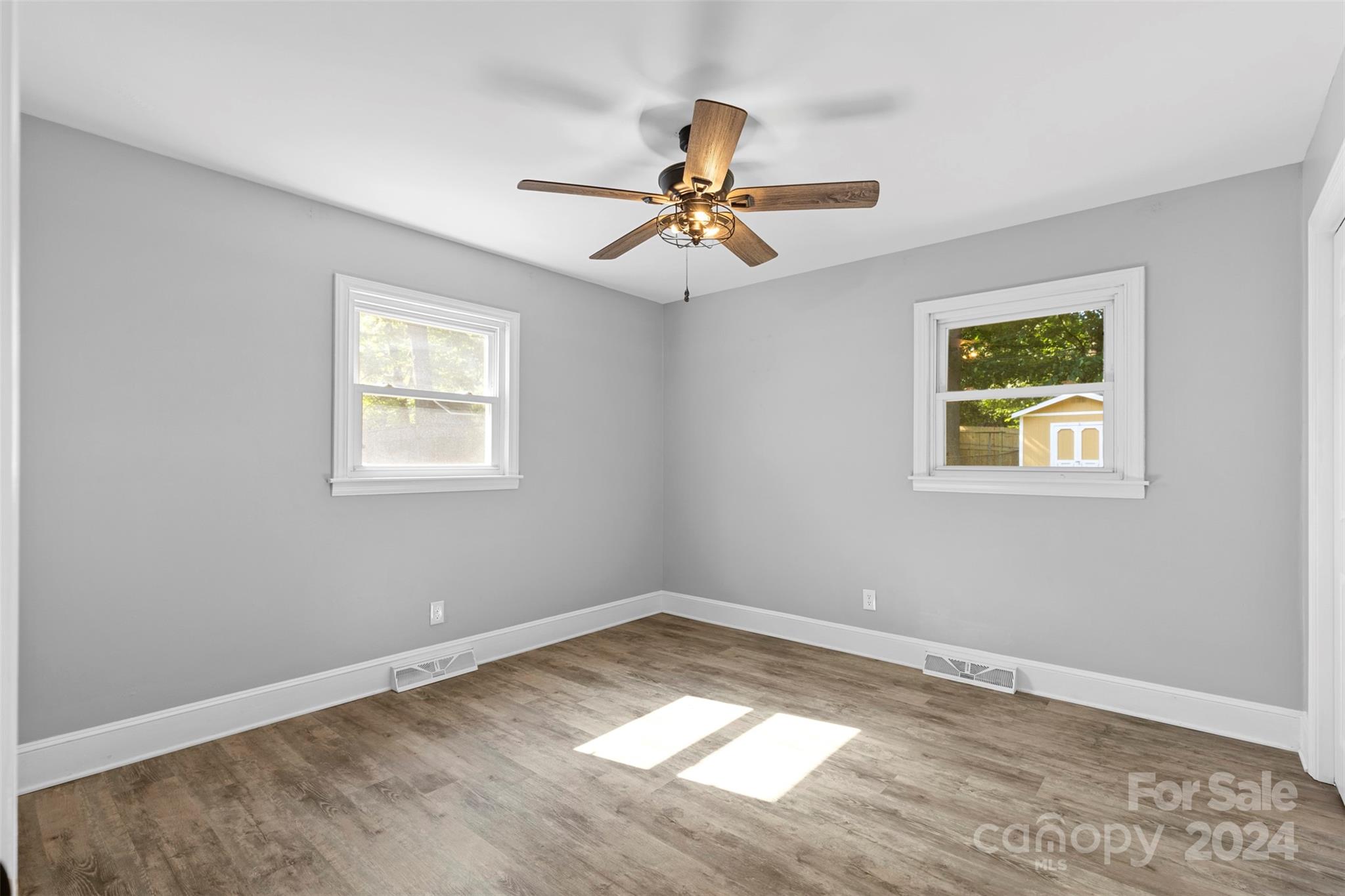 Country Club Heights - Residential