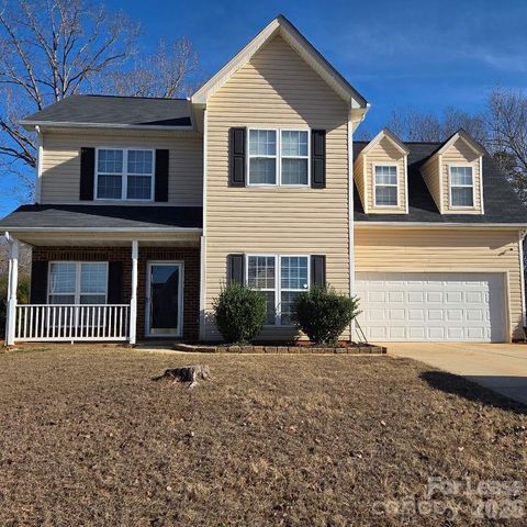 Photo of 5840 Timbertop Lane, Charlotte, NC 28215 (MLS # 4336889)