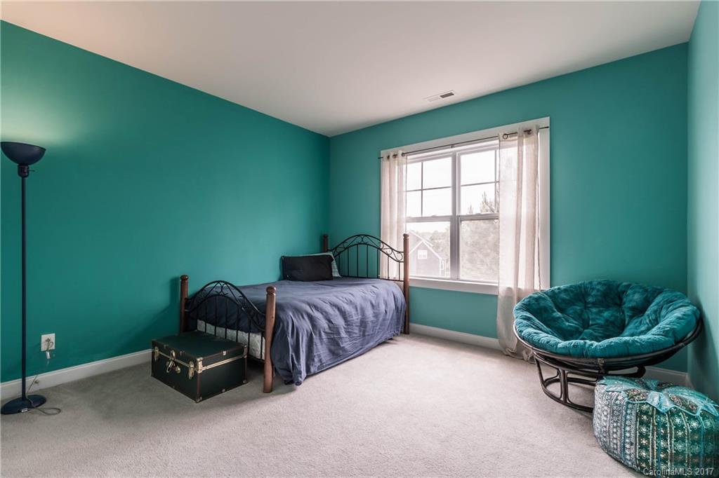 Lake Shore - Residential