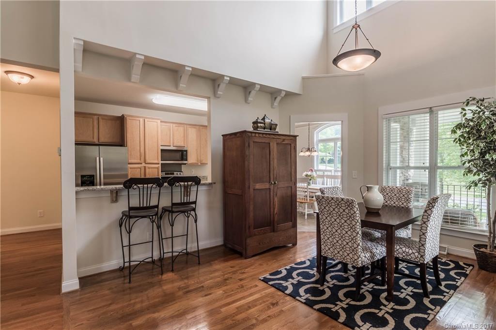 Lake Shore - Residential