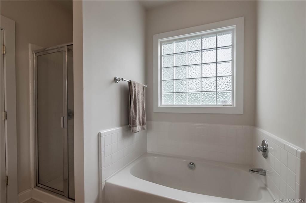 Lake Shore - Residential