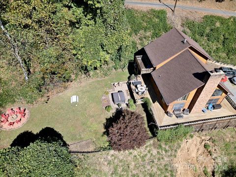 A home in Waynesville