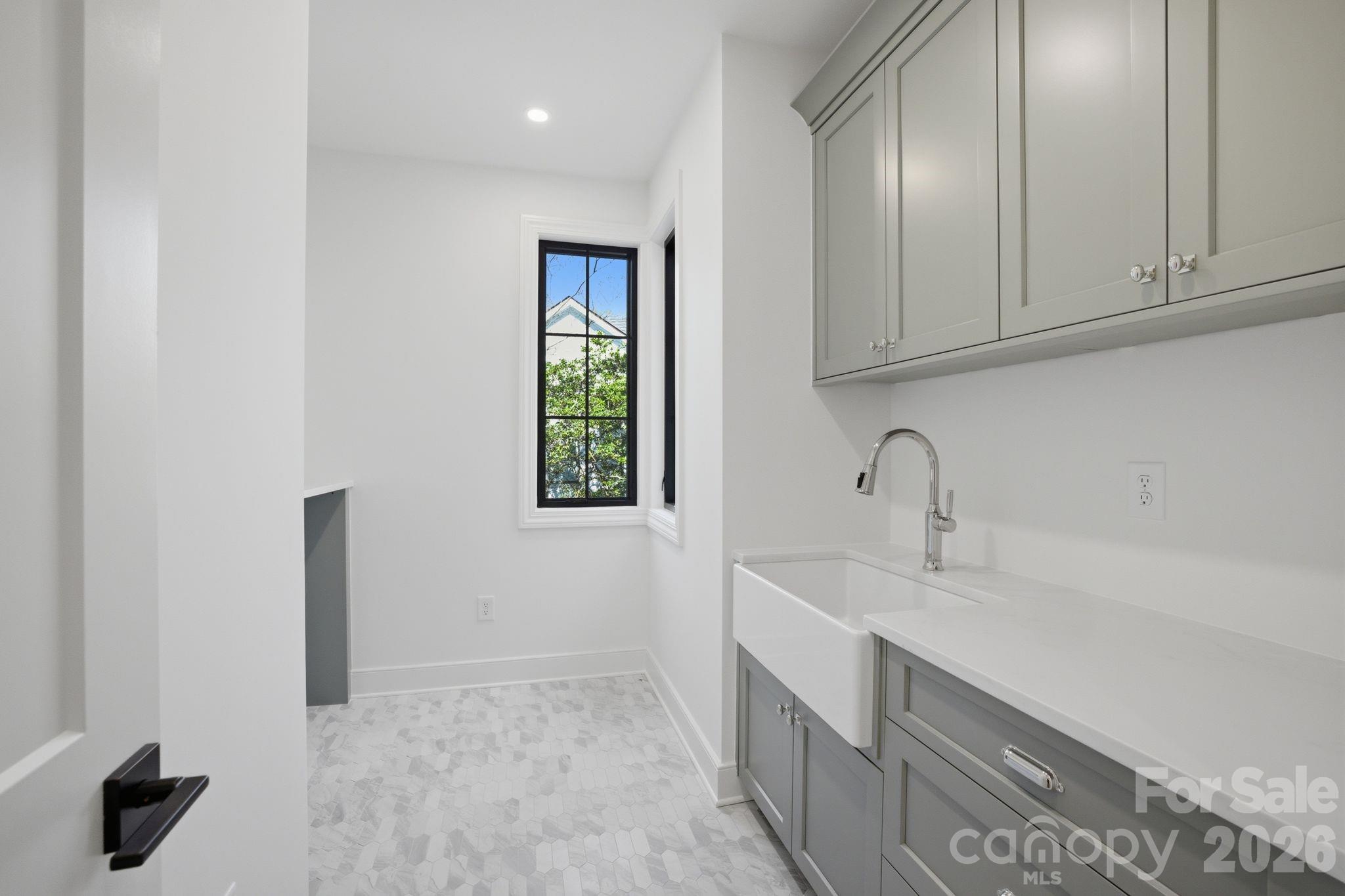 Barclay Downs - Residential